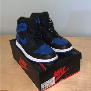 Air Jordan 1 Retro High OG Royal Blue 2017